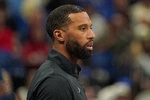 第三节18分!黄蜂主帅:要持续保持良好习惯 体能精神保持好状态